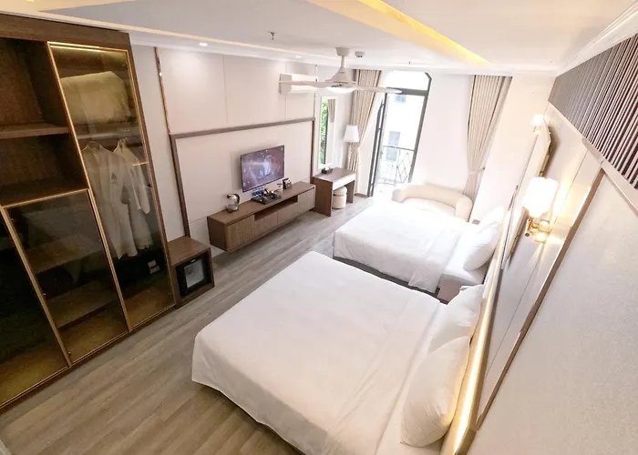 Lavender Hotel