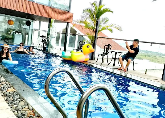Lavender Khách sạn 4*