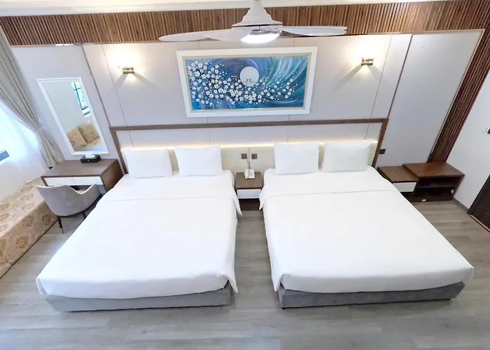Khách sạn Lavender 4*