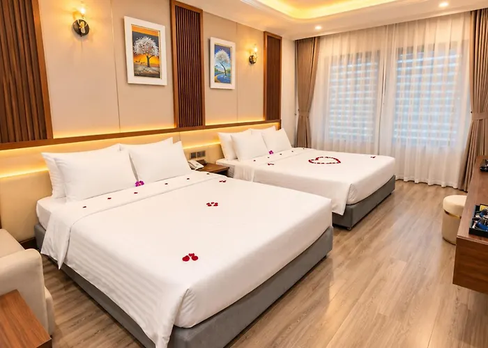 Khách sạn Lavender Hạ Long