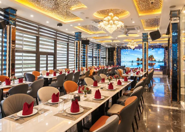 Lavender Khách sạn 4*